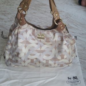 Coach Madison chain link Maggie hobo